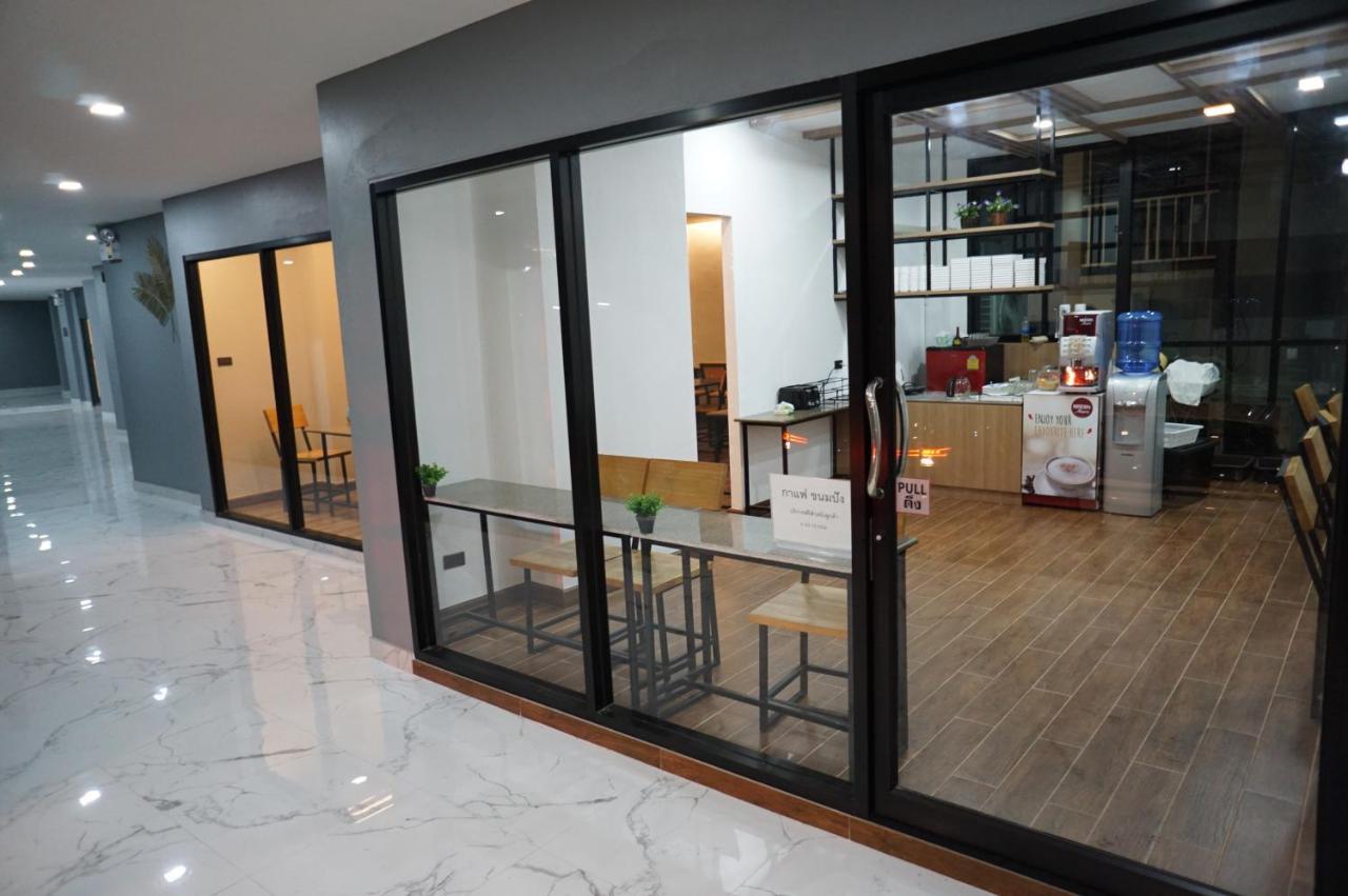 Prinn Hotel Rayong Extérieur photo