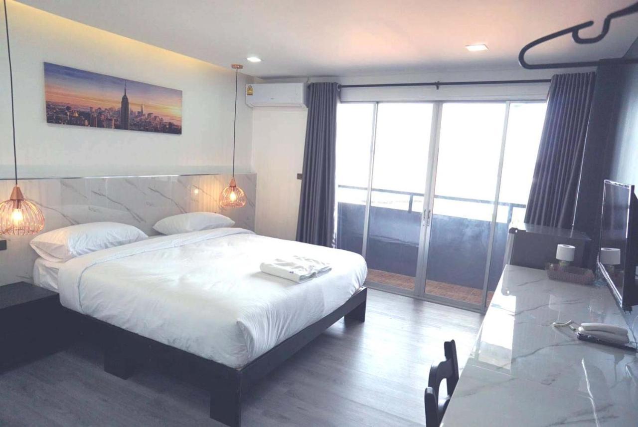Prinn Hotel Rayong Extérieur photo