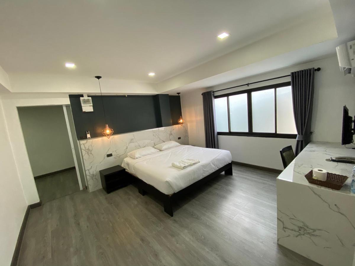 Prinn Hotel Rayong Extérieur photo