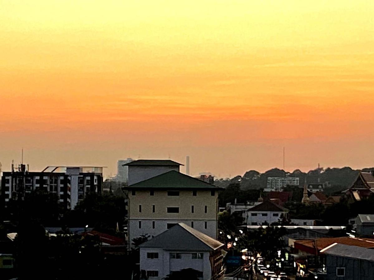 Prinn Hotel Rayong Extérieur photo