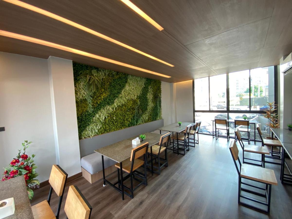 Prinn Hotel Rayong Extérieur photo