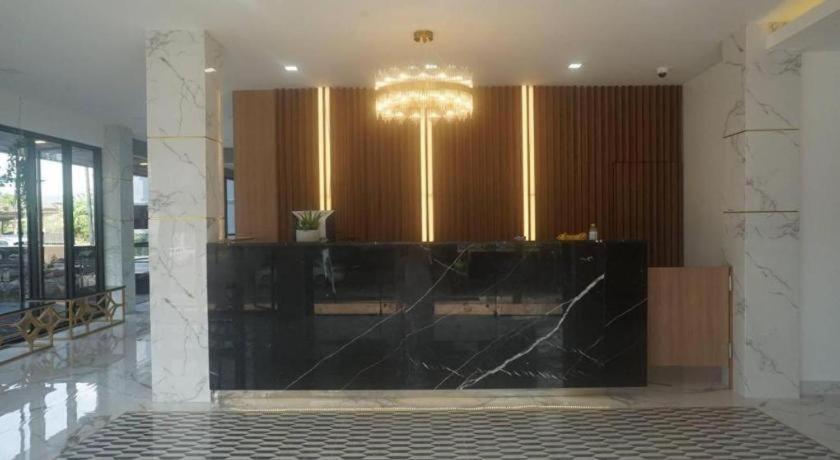 Prinn Hotel Rayong Extérieur photo
