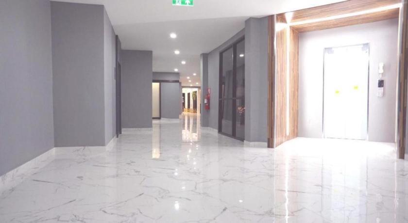 Prinn Hotel Rayong Extérieur photo